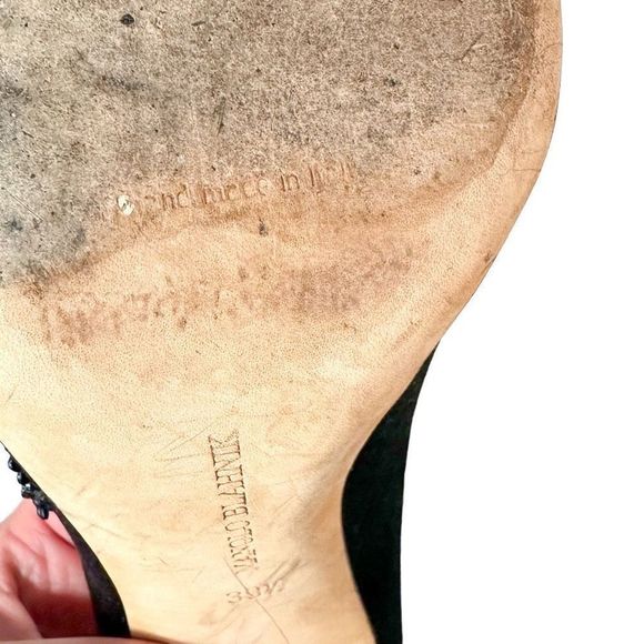 Manolo Blahnik Black Satin Swan Pumps EU 39.5 US 9.5 - Picture 10 of 12